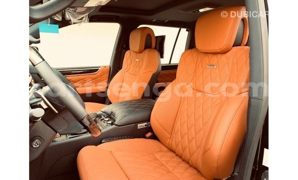 Buy Import Lexus LX Other Car in Import - Dubai in Hhohho Buy Import Lexus LX Other Car in Import - Dubai in Hhohho