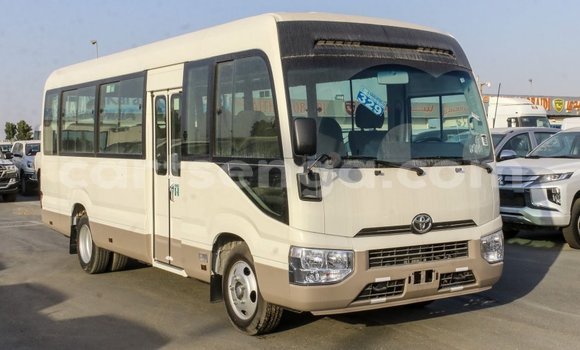 Buy Import Toyota Coaster White Car in Import - Dubai in Hhohho Buy Import Toyota Coaster White Car in Import - Dubai in Hhohho