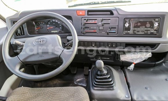 Buy Import Toyota Coaster White Car in Import - Dubai in Hhohho Buy Import Toyota Coaster White Car in Import - Dubai in Hhohho