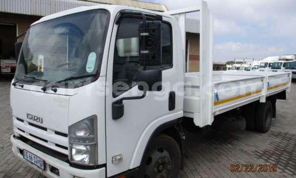 Acheter Occasion Utilitaire Isuzu FTR 850 Blanc à Ezulwini, Hhohho Acheter Occasion Utilitaire Isuzu FTR 850 Blanc à Ezulwini, Hhohho