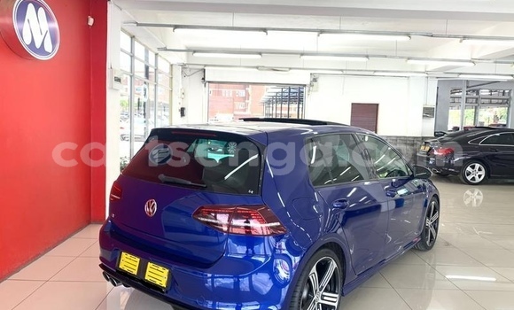 Nunua Ilio tumika Volkswagen Golf R Blue Gari ndani ya Mbabane nchini Manzini Nunua Ilio tumika Volkswagen Golf R Blue Gari ndani ya Mbabane nchini Manzini