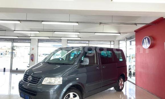 Acheter Occasion Voiture Volkswagen Caravelle Bleu à Ezulwini, Hhohho Acheter Occasion Voiture Volkswagen Caravelle Bleu à Ezulwini, Hhohho