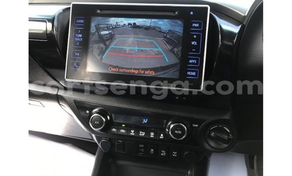 Acheter Import Voiture Toyota Hilux Autre à Import - Dubai, Hhohho Acheter Import Voiture Toyota Hilux Autre à Import - Dubai, Hhohho