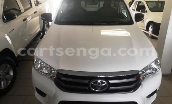 Acheter Occasion Voiture Toyota Hilux Blanc à Manzini, Manzini Acheter Occasion Voiture Toyota Hilux Blanc à Manzini, Manzini