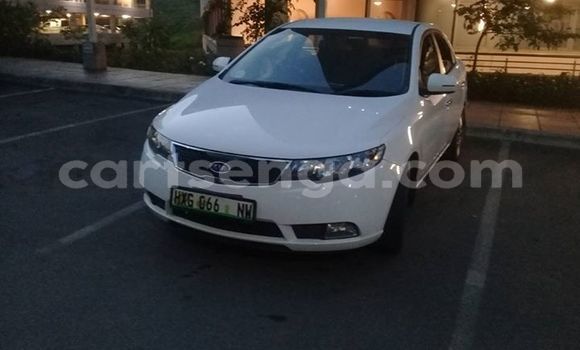 Acheter Occasion Voiture Kia Cerato Blanc à Mbabane, Manzini