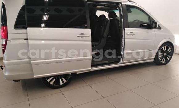 Acheter Occasion Voiture Mercedes Viano Gris à Mbabane, Manzini Acheter Occasion Voiture Mercedes Viano Gris à Mbabane, Manzini