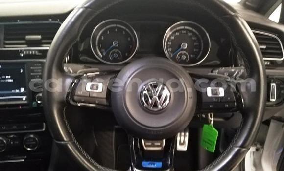 Acheter Occasion Voiture Volkswagen Golf R Blanc à Mbabane, Manzini Acheter Occasion Voiture Volkswagen Golf R Blanc à Mbabane, Manzini