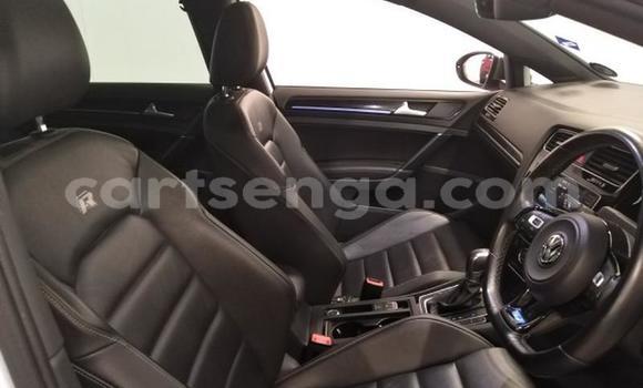 Acheter Occasion Voiture Volkswagen Golf R Blanc à Mbabane, Manzini Acheter Occasion Voiture Volkswagen Golf R Blanc à Mbabane, Manzini