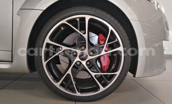 Acheter Occasion Voiture Renault Megane RS Gris à Mbabane, Manzini Acheter Occasion Voiture Renault Megane RS Gris à Mbabane, Manzini