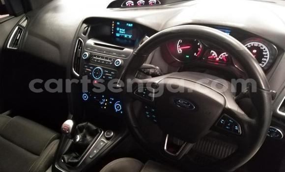 Acheter Occasion Voiture Ford Focus ST Blanc à Mbabane, Manzini Acheter Occasion Voiture Ford Focus ST Blanc à Mbabane, Manzini