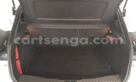 Acheter Occasion Voiture Ford Focus ST Blanc à Mbabane, Manzini Acheter Occasion Voiture Ford Focus ST Blanc à Mbabane, Manzini