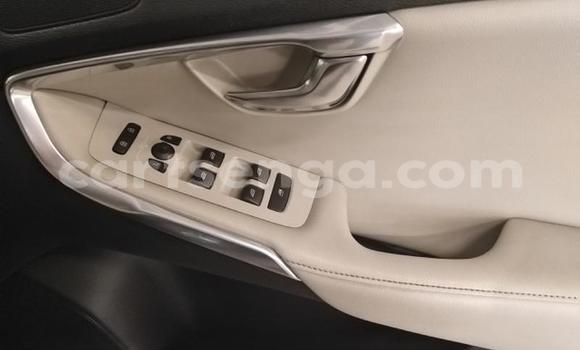 Acheter Occasion Voiture Volvo V40 Autre à Mbabane, Manzini Acheter Occasion Voiture Volvo V40 Autre à Mbabane, Manzini