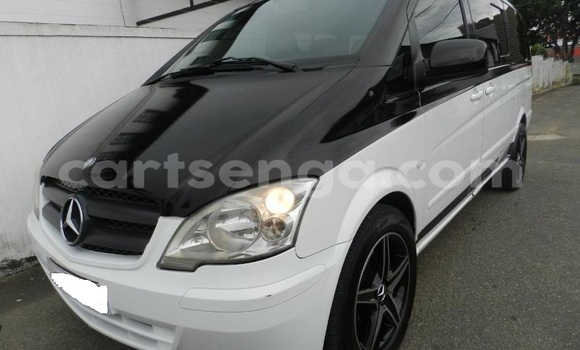 Nunua Ilio tumika Mercedes‒Benz Vito White Gari ndani ya Ezulwini nchini Hhohho Nunua Ilio tumika Mercedes‒Benz Vito White Gari ndani ya Ezulwini nchini Hhohho