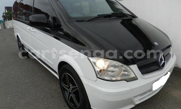 Nunua Ilio tumika Mercedes‒Benz Vito White Gari ndani ya Ezulwini nchini Hhohho Nunua Ilio tumika Mercedes‒Benz Vito White Gari ndani ya Ezulwini nchini Hhohho