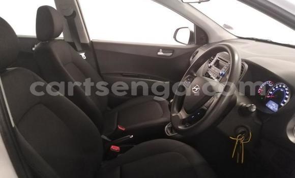 Acheter Occasion Voiture Hyundai i10 Blanc à Mbabane, Manzini Acheter Occasion Voiture Hyundai i10 Blanc à Mbabane, Manzini
