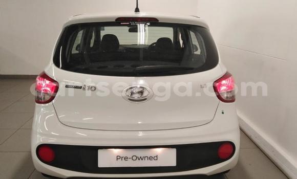 Acheter Occasion Voiture Hyundai i10 Blanc à Mbabane, Manzini Acheter Occasion Voiture Hyundai i10 Blanc à Mbabane, Manzini
