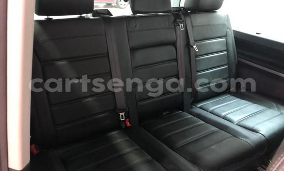 Nunua Ilio tumika Volkswagen Caravelle White Gari ndani ya Ezulwini nchini Hhohho Nunua Ilio tumika Volkswagen Caravelle White Gari ndani ya Ezulwini nchini Hhohho