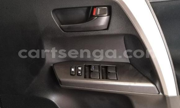 Acheter Occasion Voiture Toyota RAV4 Blanc à Mbabane, Manzini Acheter Occasion Voiture Toyota RAV4 Blanc à Mbabane, Manzini