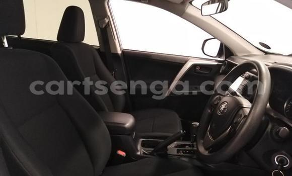 Acheter Occasion Voiture Toyota RAV4 Blanc à Mbabane, Manzini Acheter Occasion Voiture Toyota RAV4 Blanc à Mbabane, Manzini