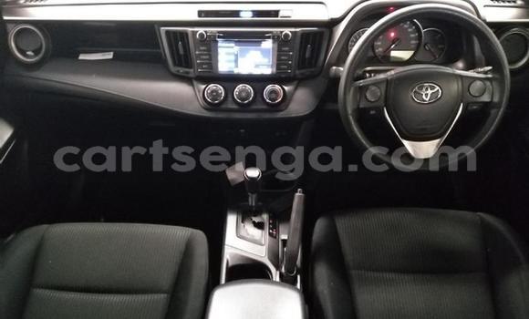 Acheter Occasion Voiture Toyota RAV4 Blanc à Mbabane, Manzini Acheter Occasion Voiture Toyota RAV4 Blanc à Mbabane, Manzini
