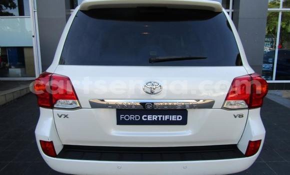 Acheter Occasion Voiture Toyota Land Cruiser Blanc à Mbabane, Manzini Acheter Occasion Voiture Toyota Land Cruiser Blanc à Mbabane, Manzini