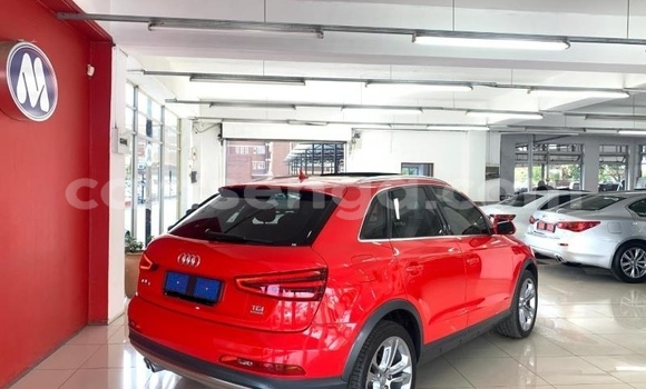 Nunua Ilio tumika Audi Q3 Red Gari ndani ya Manzini nchini Manzini Nunua Ilio tumika Audi Q3 Red Gari ndani ya Manzini nchini Manzini