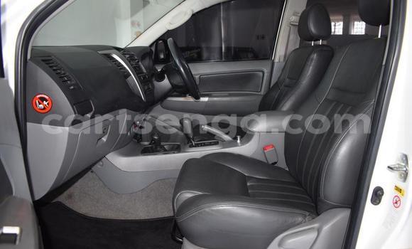 Acheter Occasion Voiture Toyota Hilux Blanc à Manzini, Manzini Acheter Occasion Voiture Toyota Hilux Blanc à Manzini, Manzini