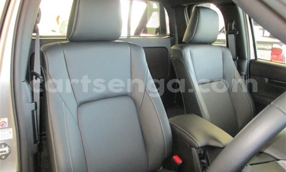Acheter Occasion Voiture Toyota Hilux Gris à Ezulwini, Hhohho Acheter Occasion Voiture Toyota Hilux Gris à Ezulwini, Hhohho