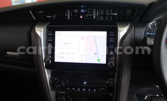 Buy Used Toyota Fortuner White Car in Ezulwini in Hhohho Buy Used Toyota Fortuner White Car in Ezulwini in Hhohho