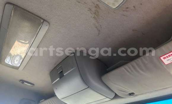 Acheter Occasion Utilitaire Nissan UD Blanc à Import - Dubai, Hhohho Acheter Occasion Utilitaire Nissan UD Blanc à Import - Dubai, Hhohho