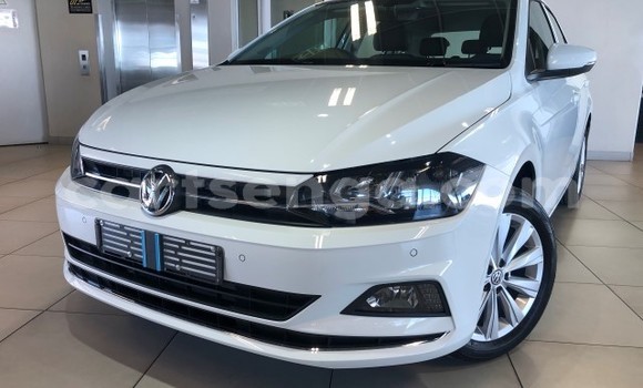 Buy Used Volkswagen Polo White Car in Ezulwini in Hhohho Buy Used Volkswagen Polo White Car in Ezulwini in Hhohho