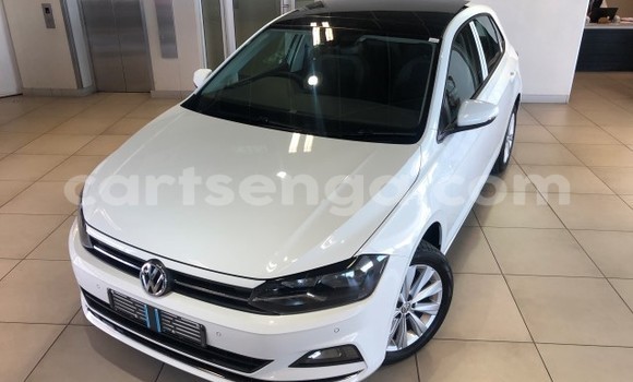 Buy Used Volkswagen Polo White Car in Ezulwini in Hhohho Buy Used Volkswagen Polo White Car in Ezulwini in Hhohho