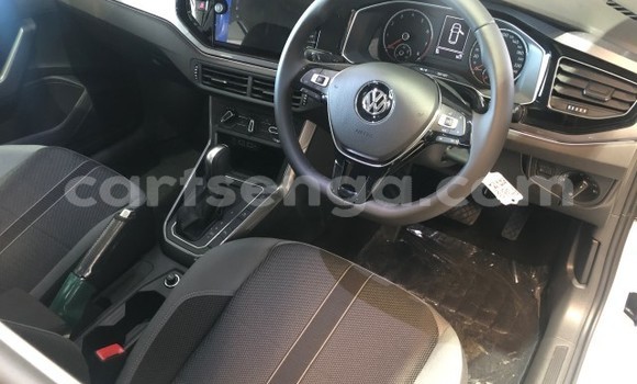 Buy Used Volkswagen Polo White Car in Ezulwini in Hhohho Buy Used Volkswagen Polo White Car in Ezulwini in Hhohho