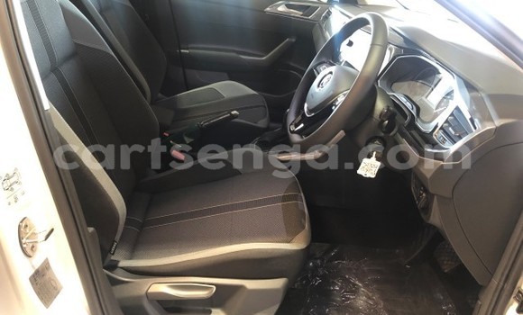 Buy Used Volkswagen Polo White Car in Ezulwini in Hhohho Buy Used Volkswagen Polo White Car in Ezulwini in Hhohho