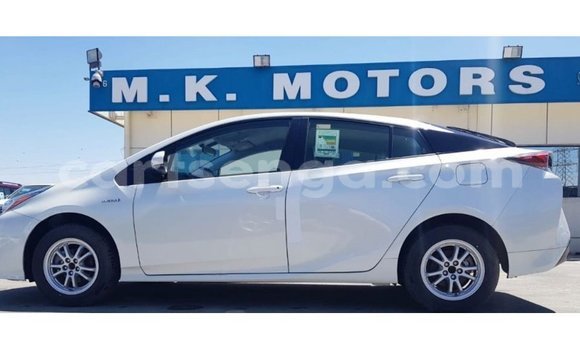 Buy Import Toyota Prius White Car in Import - Dubai in Hhohho Buy Import Toyota Prius White Car in Import - Dubai in Hhohho