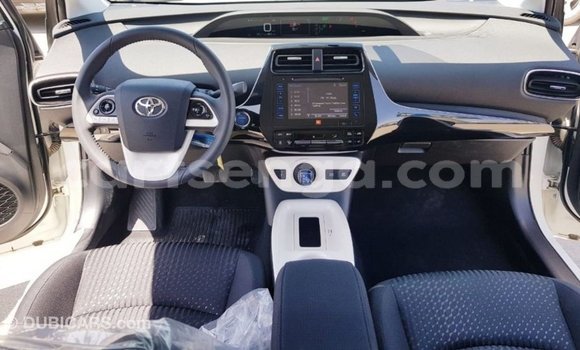 Buy Import Toyota Prius White Car in Import - Dubai in Hhohho Buy Import Toyota Prius White Car in Import - Dubai in Hhohho