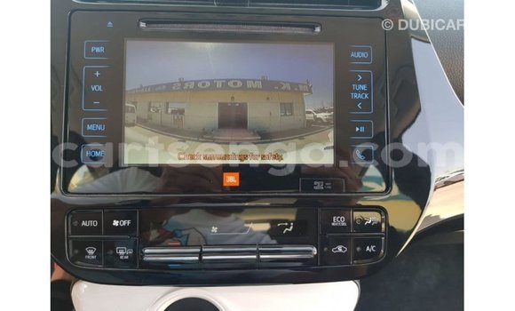 Buy Import Toyota Prius White Car in Import - Dubai in Hhohho Buy Import Toyota Prius White Car in Import - Dubai in Hhohho