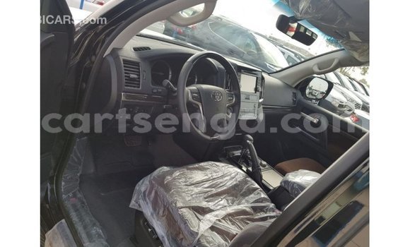 Buy Import Toyota Land Cruiser Black Car in Import - Dubai in Hhohho Buy Import Toyota Land Cruiser Black Car in Import - Dubai in Hhohho