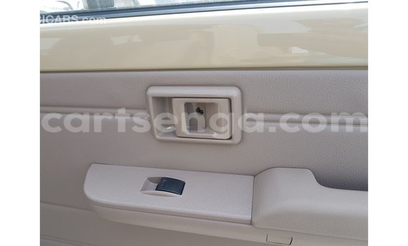 Buy Import Toyota Land Cruiser Beige Car in Import - Dubai in Hhohho Buy Import Toyota Land Cruiser Beige Car in Import - Dubai in Hhohho