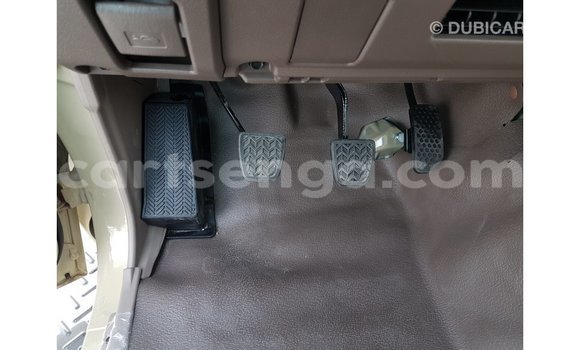 Buy Import Toyota Land Cruiser Beige Car in Import - Dubai in Hhohho Buy Import Toyota Land Cruiser Beige Car in Import - Dubai in Hhohho