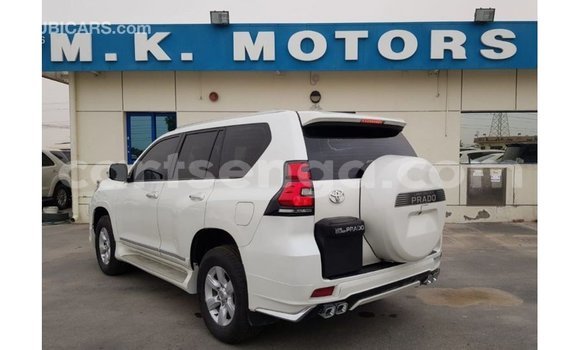 Buy Import Toyota Prado White Car in Import - Dubai in Hhohho Buy Import Toyota Prado White Car in Import - Dubai in Hhohho