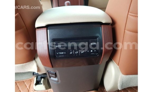 Buy Import Toyota Prado White Car in Import - Dubai in Hhohho Buy Import Toyota Prado White Car in Import - Dubai in Hhohho