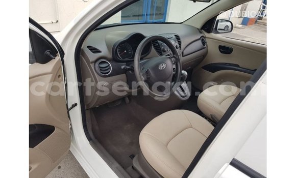 Buy Import Hyundai i10 White Car in Import - Dubai in Hhohho Buy Import Hyundai i10 White Car in Import - Dubai in Hhohho