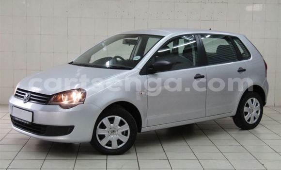 Buy Used Volkswagen Polo Silver Car in Bhunya in Manzini Buy Used Volkswagen Polo Silver Car in Bhunya in Manzini