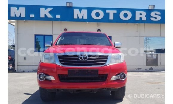 Acheter Import Voiture Toyota Hilux Rouge à Import - Dubai, Hhohho Acheter Import Voiture Toyota Hilux Rouge à Import - Dubai, Hhohho