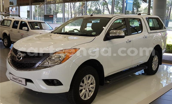 Buy Used Mazda BT-50 White Car in Bhunya in Manzini Buy Used Mazda BT-50 White Car in Bhunya in Manzini