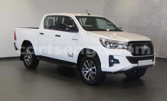 Acheter Occasion Voiture Toyota Hilux Blanc à Mbabane, Manzini Acheter Occasion Voiture Toyota Hilux Blanc à Mbabane, Manzini