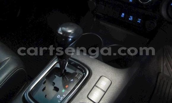 Acheter Occasion Voiture Toyota Hilux Blanc à Mbabane, Manzini Acheter Occasion Voiture Toyota Hilux Blanc à Mbabane, Manzini