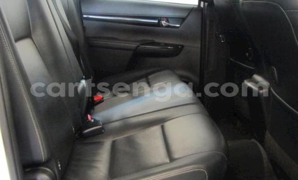 Acheter Occasion Voiture Toyota Hilux Blanc à Mbabane, Manzini Acheter Occasion Voiture Toyota Hilux Blanc à Mbabane, Manzini