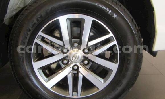 Acheter Occasion Voiture Toyota Hilux Blanc à Mbabane, Manzini Acheter Occasion Voiture Toyota Hilux Blanc à Mbabane, Manzini